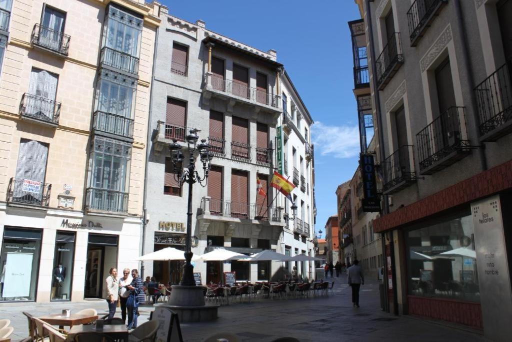 Hotel Rey Nino Ávila Esterno foto