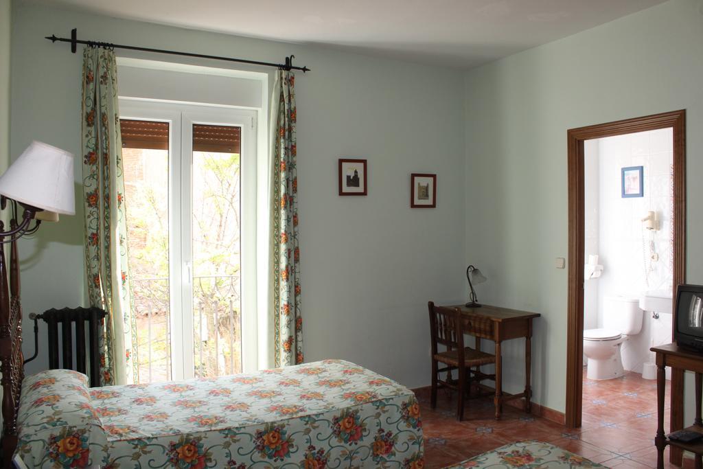 Hotel Rey Nino Ávila Esterno foto