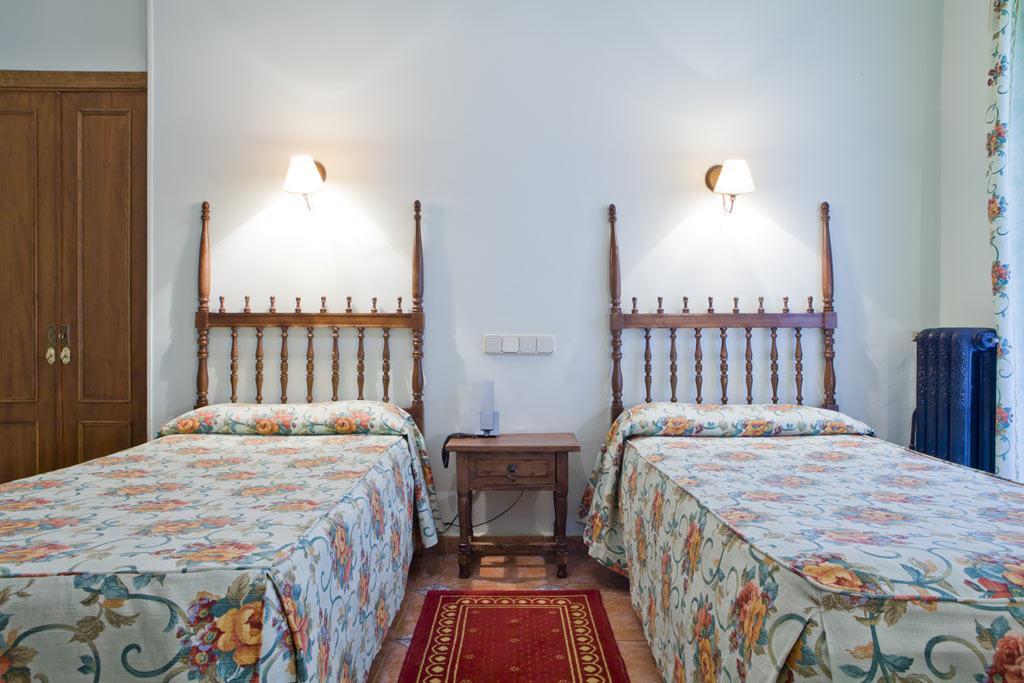 Hotel Rey Nino Ávila Esterno foto