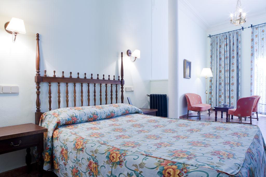 Hotel Rey Nino Ávila Esterno foto