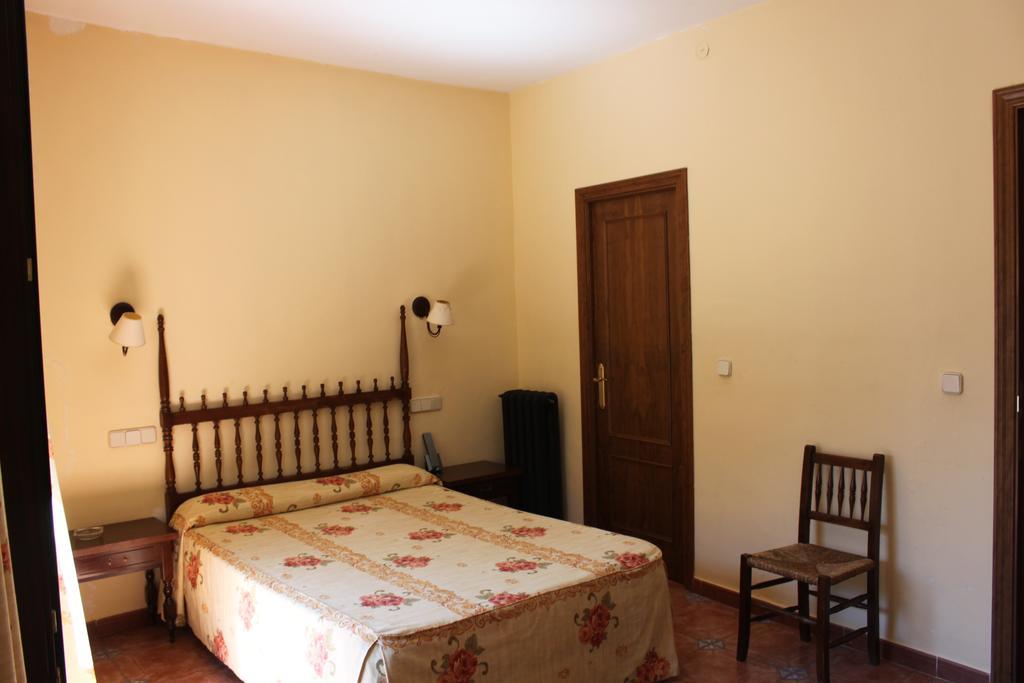 Hotel Rey Nino Ávila Esterno foto