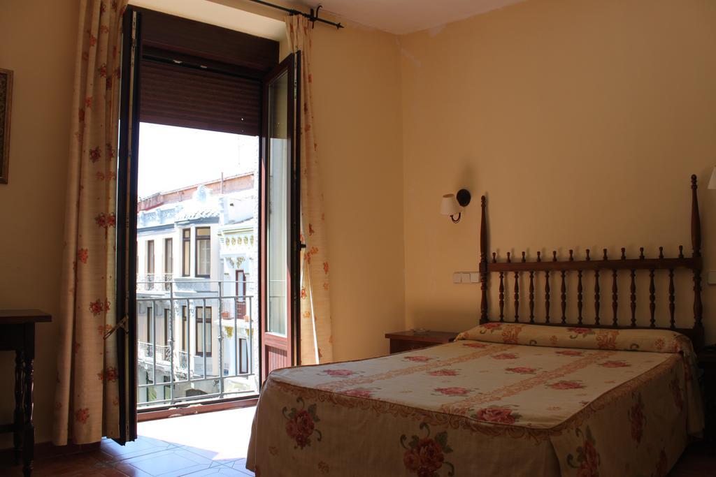 Hotel Rey Nino Ávila Esterno foto